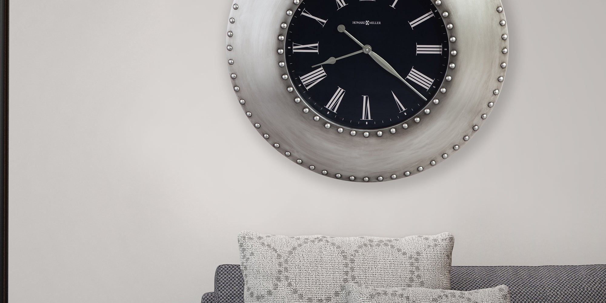 The 10 Best Wall Clocks by Howard Miller